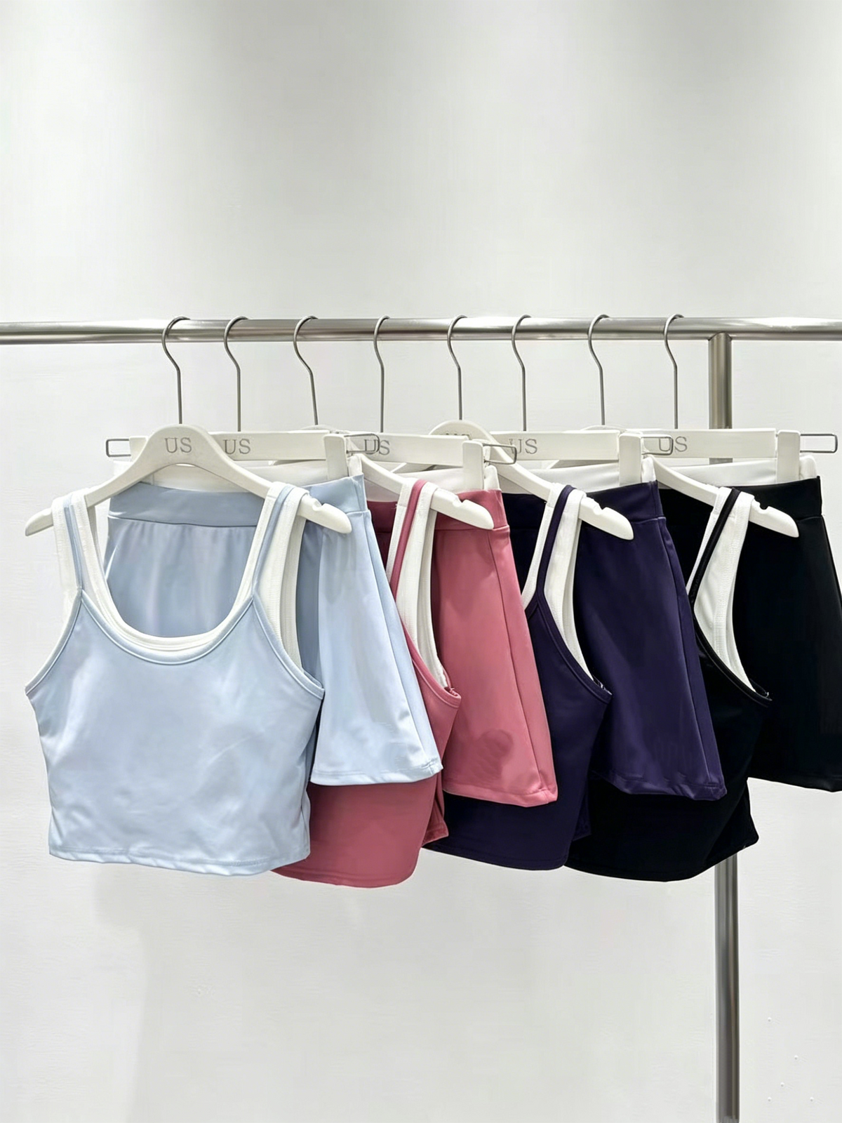 2400# A Women Yoga Set
