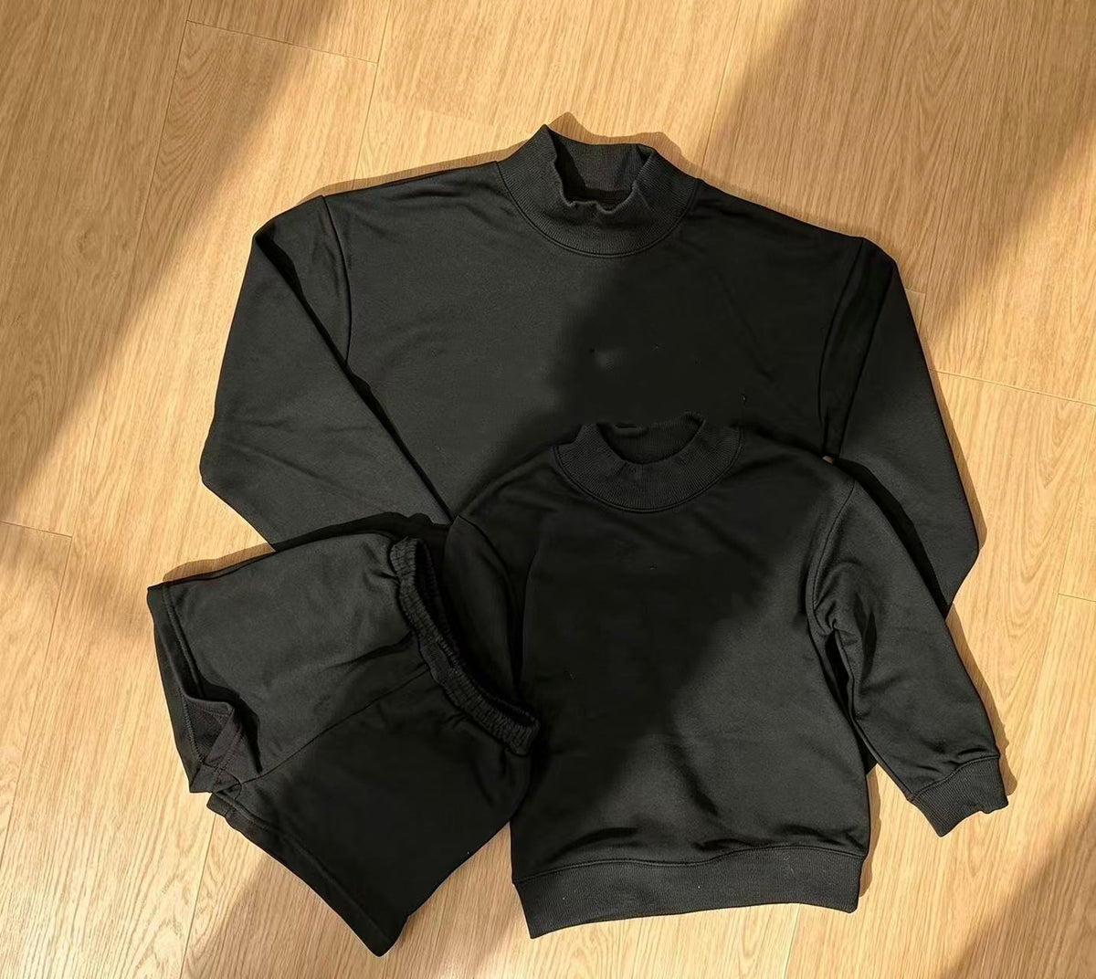 E7289#  Adult And Kids Sweatshirts