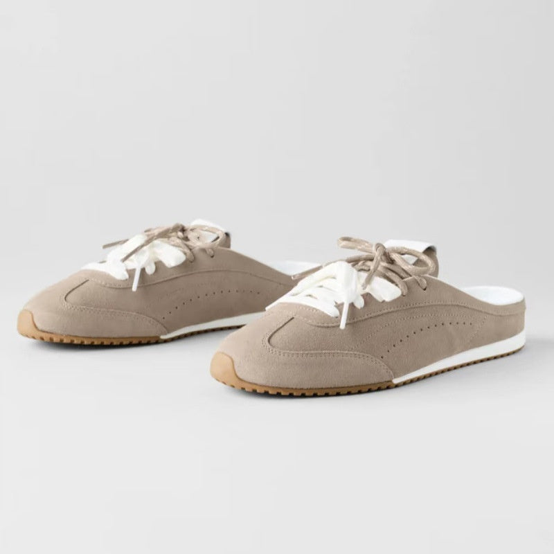 2589# A Unisex Sneaker