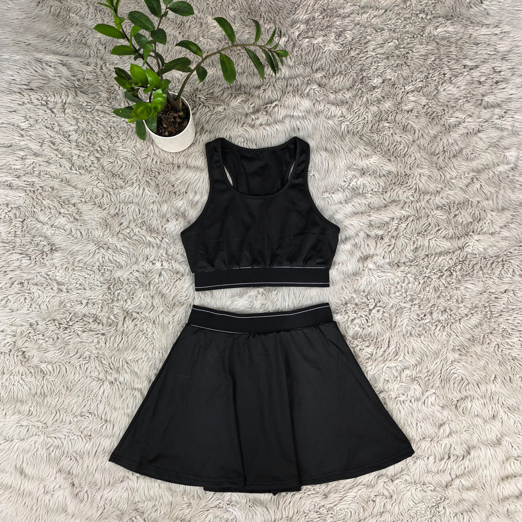 2462# A Women Shirts Skirts Set