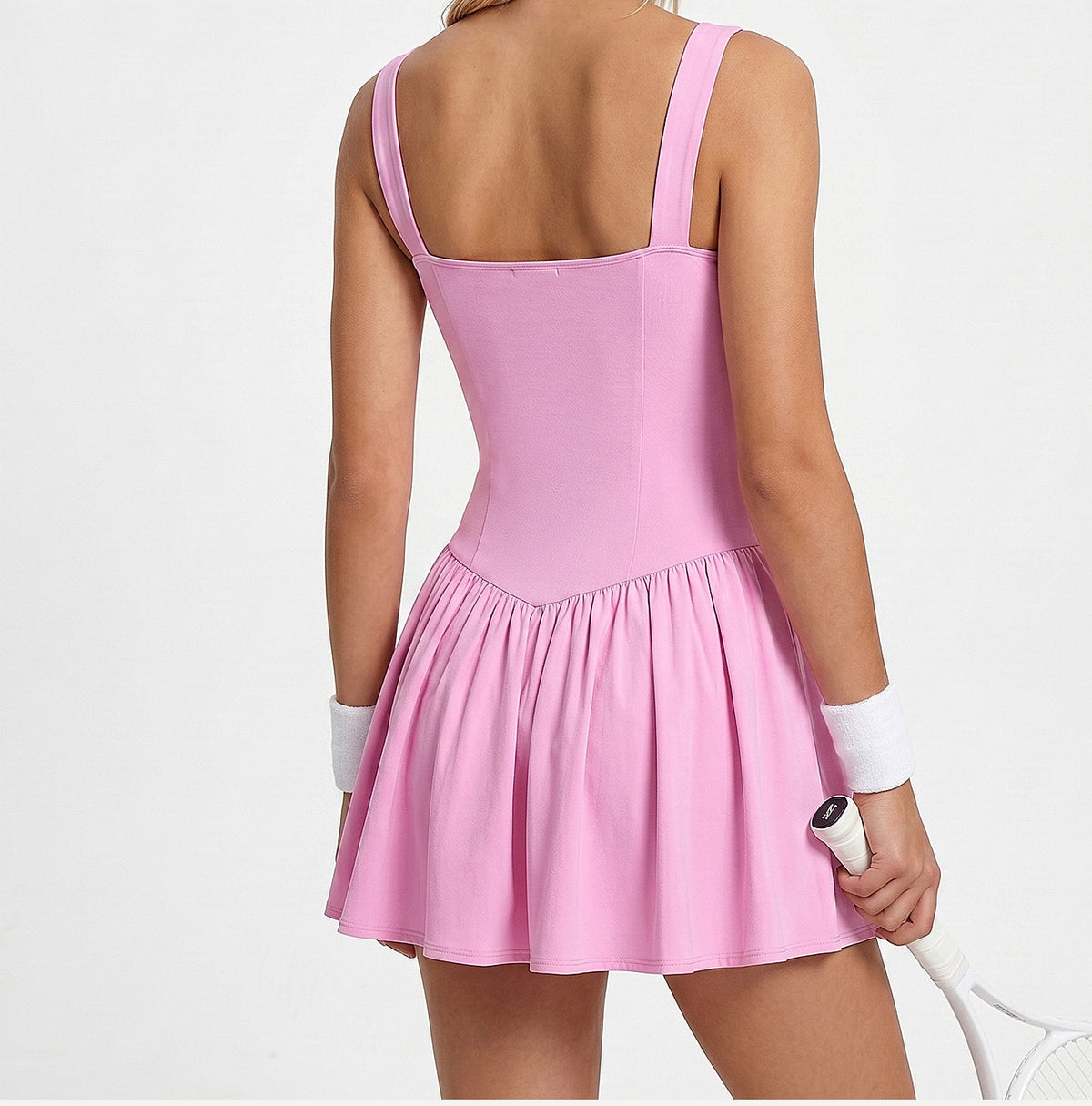 2452# A Women break point tennis dress