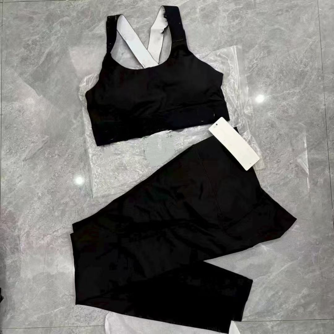 2032# A Women Yoga Bra pants Set