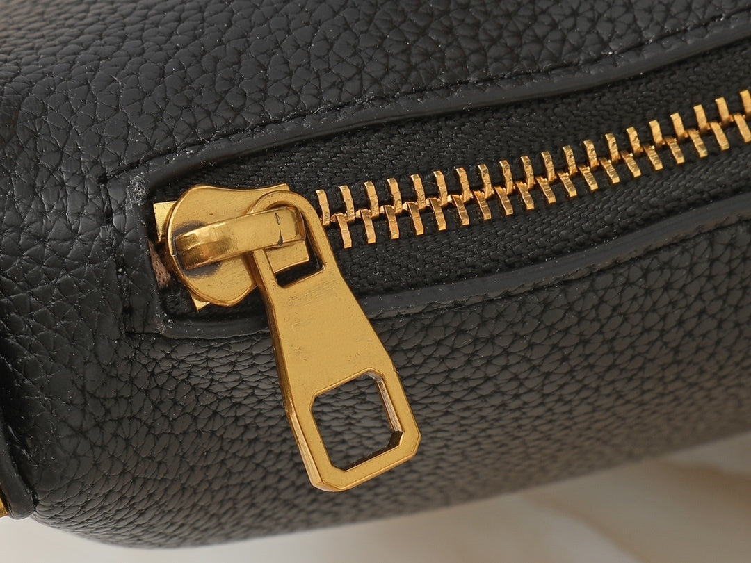 E3032# Genuine Leather Bag