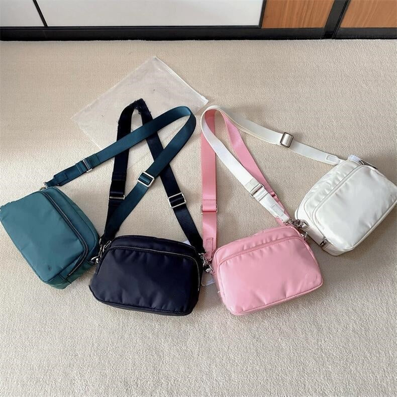 L5487# Everywhere Cross Bag