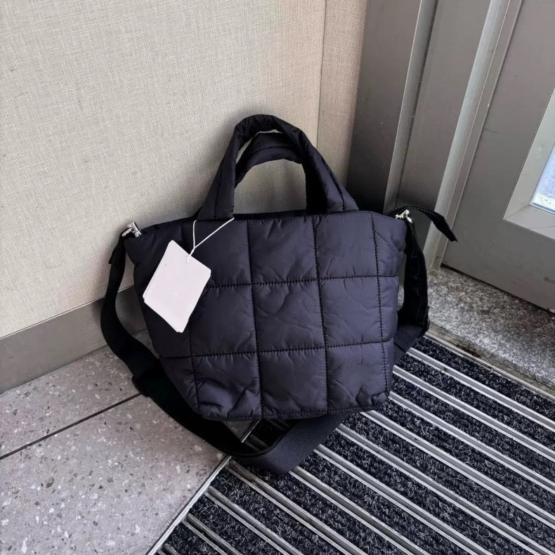 L5571#  5L Quilted Unisex Bag