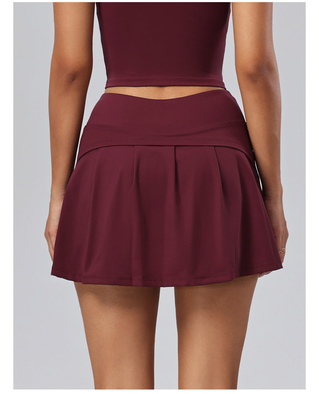 2604# A Women Tank or Skirts