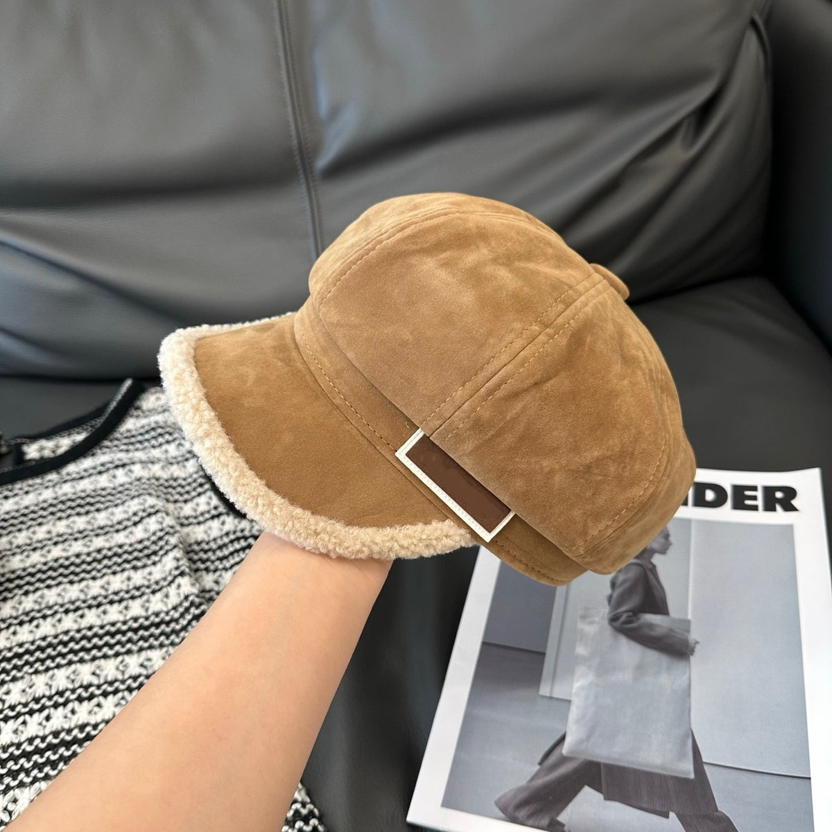 E6703# Chamois leather hat