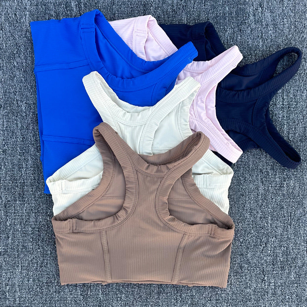 2224# A Women Short Vest