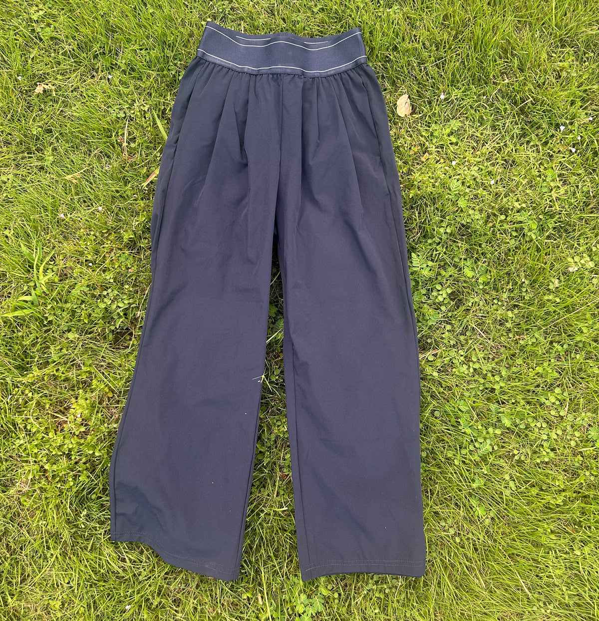 3027# A Adult and Kids Pants
