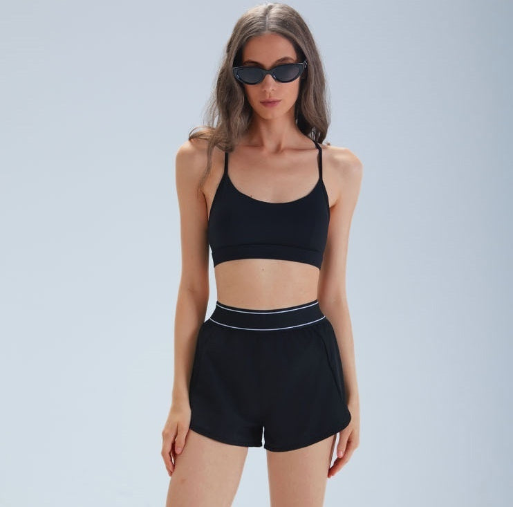 1585# A Women Yoga Bra Or Shorts