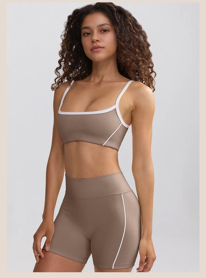 390# A Women Yoga Bra Shorts Set