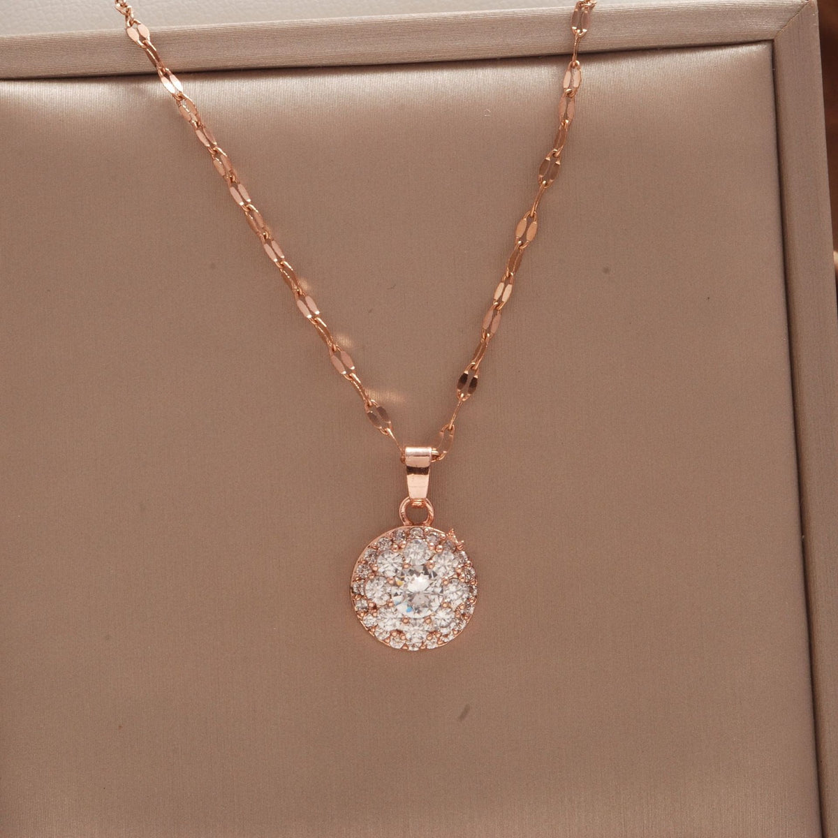 E3046#Pretty Chic Necklace