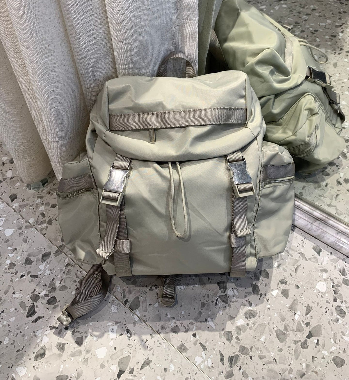 L5479# Unisex 14L Sports Backpack
