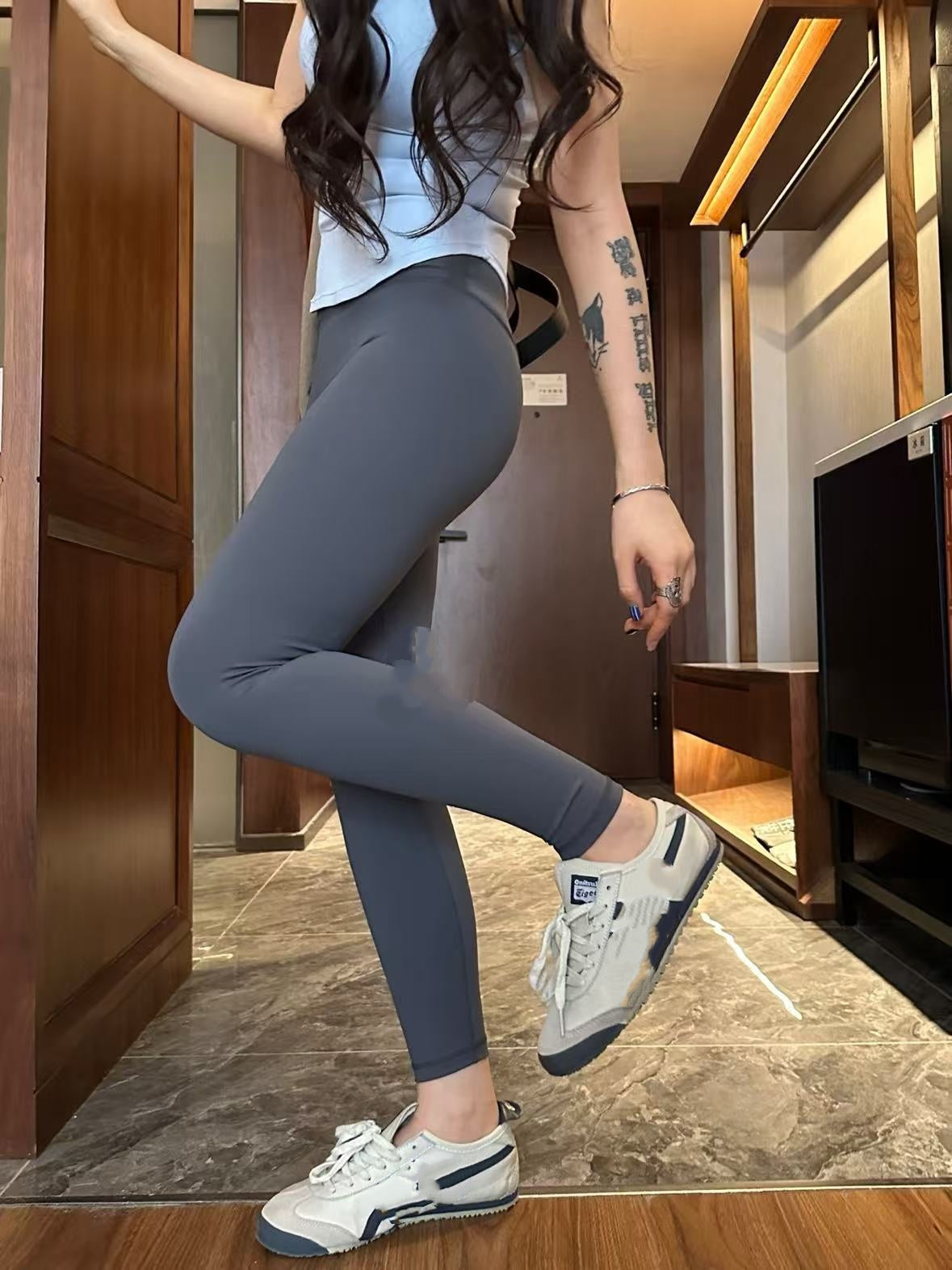 2234# A Women Yoga Leggings