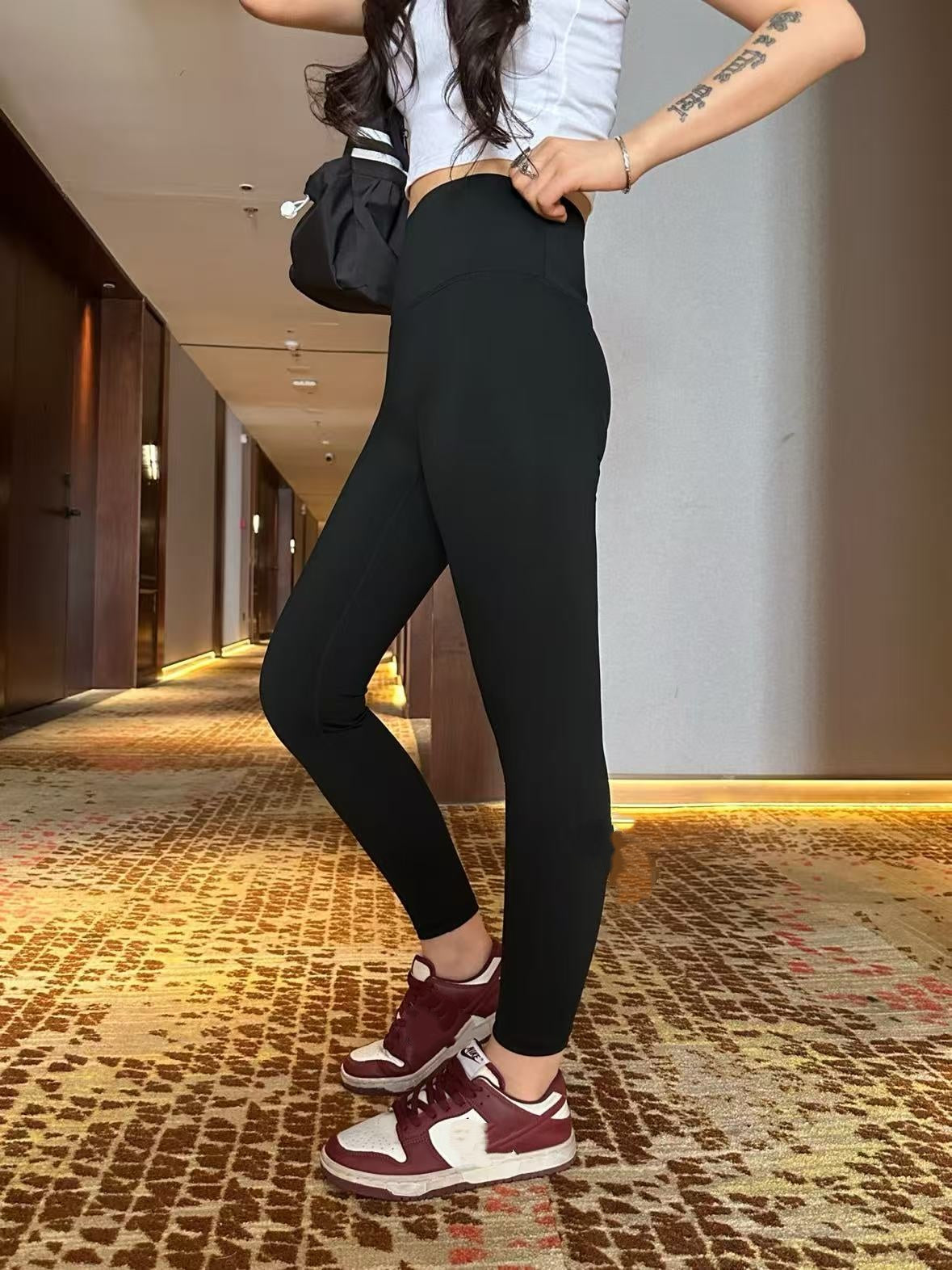 2234# A Women Yoga Leggings