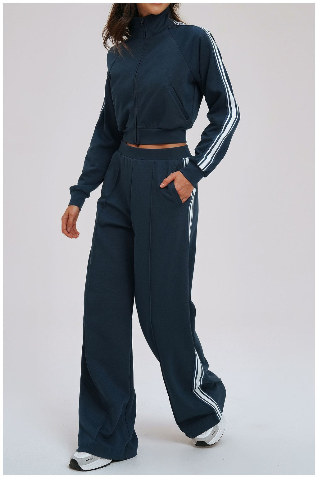 1757#A Same color Embroidery  Women Yoga Jacket or Pants