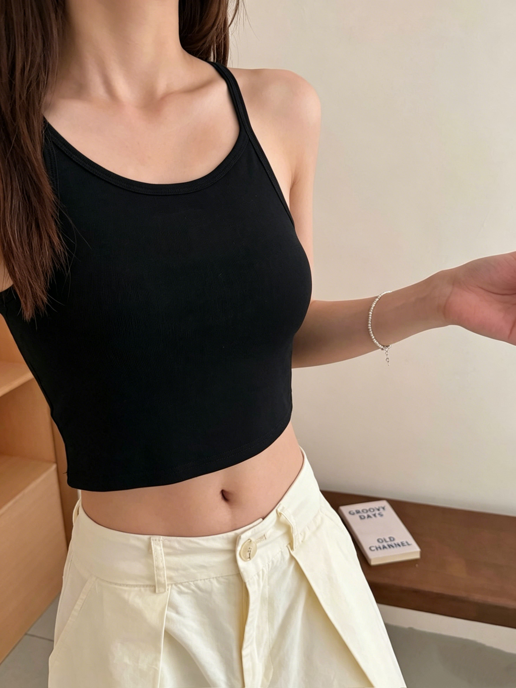 2404# A Women Yoga Vest