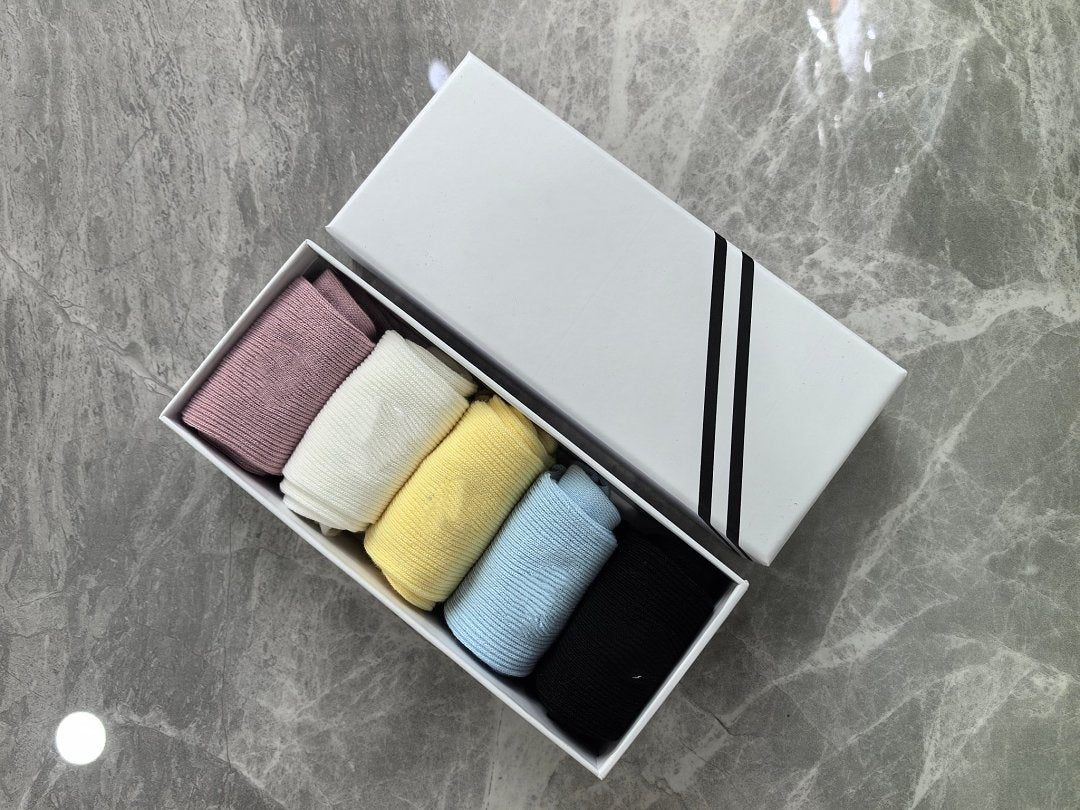 2206# KAKA A Unisex Socks 5pairs/lot