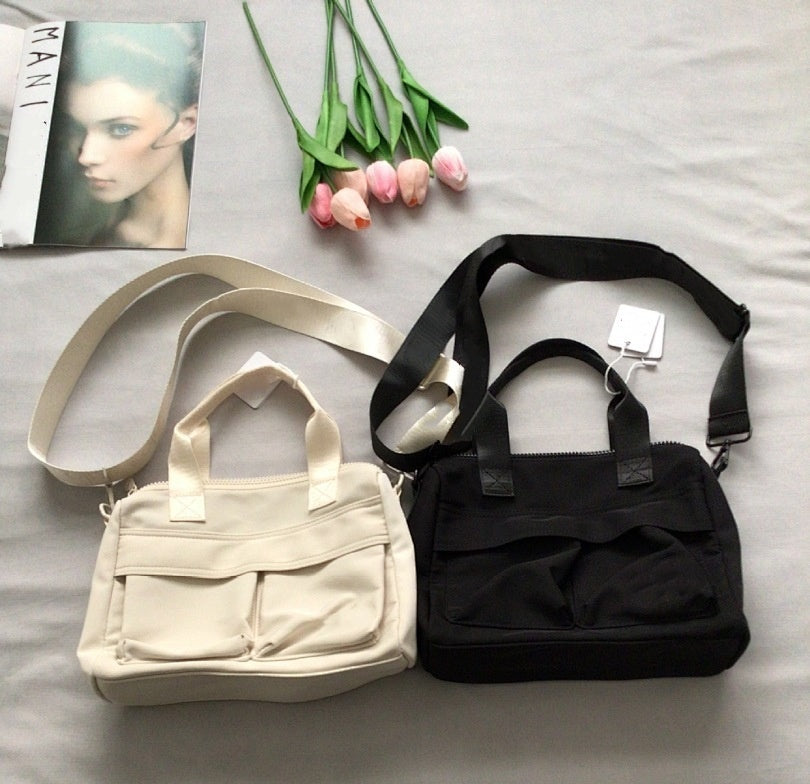 1978# A Women Shoulder Bag