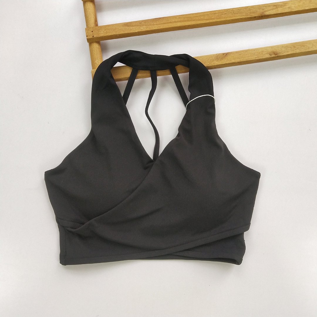 2504# A Women Sports Bra