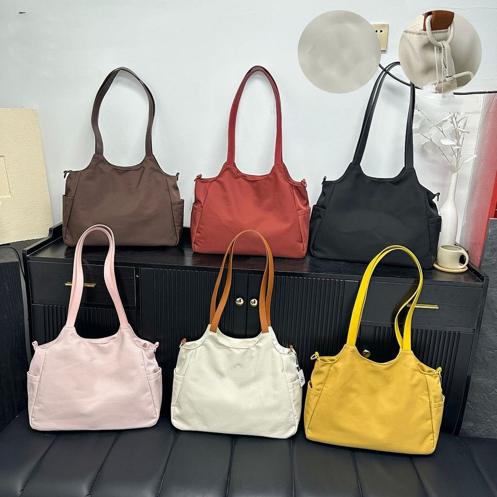 1908# A Shoulder Bag