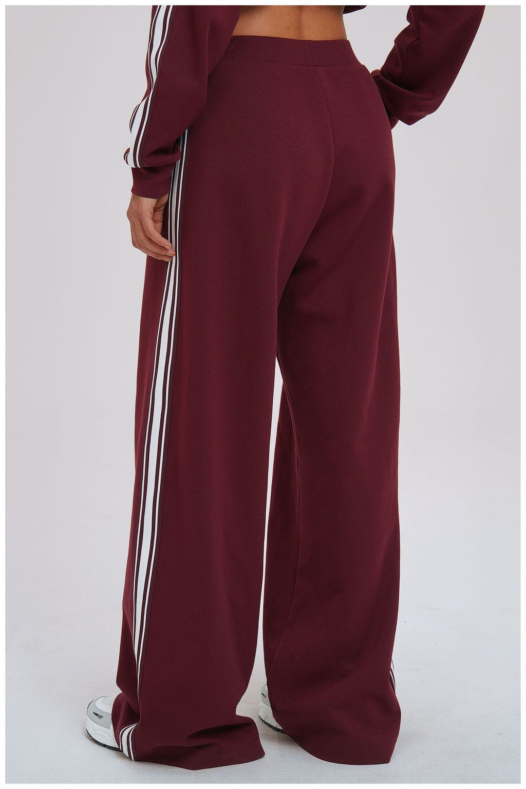 1757#A Same color Embroidery  Women Yoga Jacket or Pants