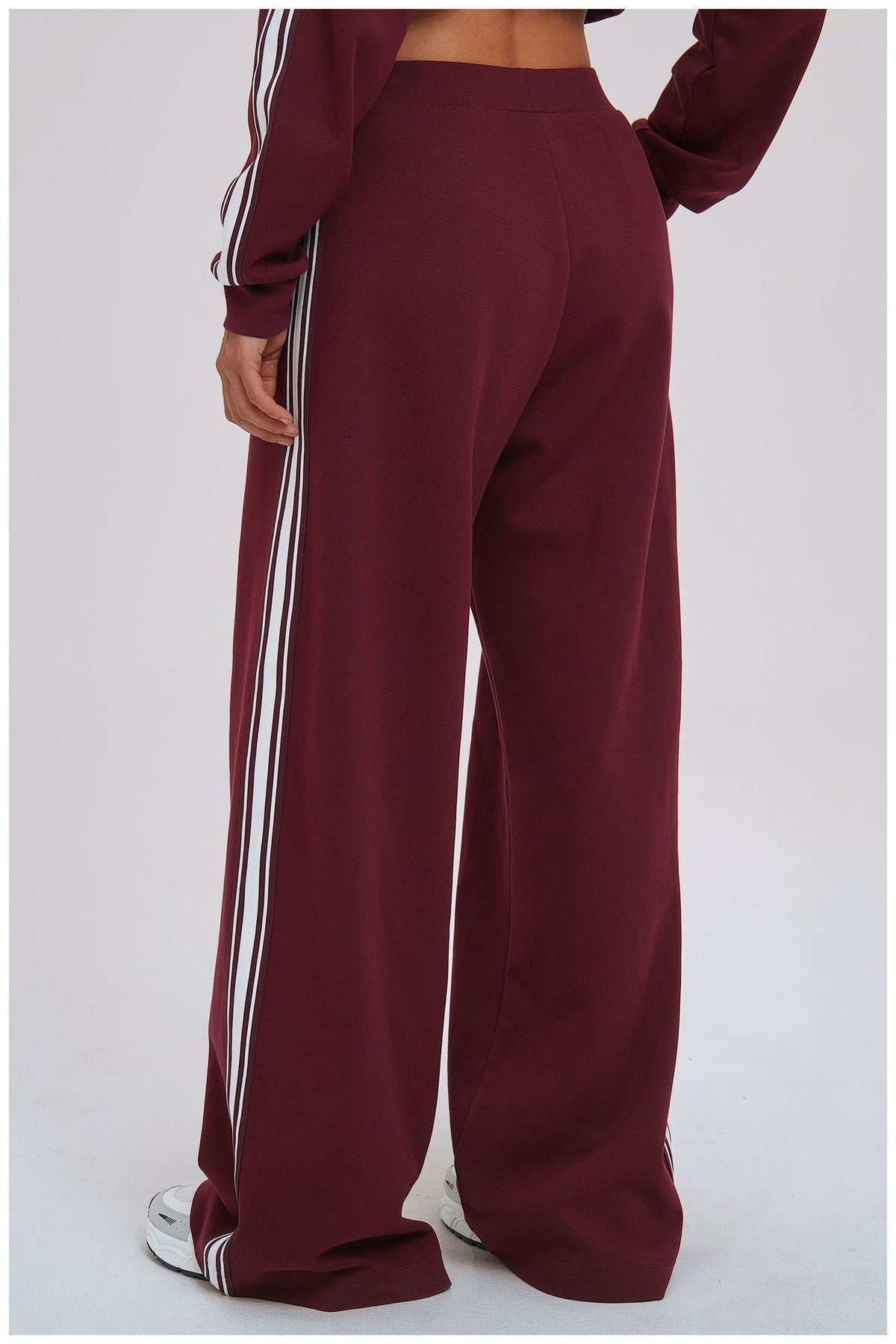 1757#A Same color Embroidery  Women Yoga Jacket or Pants