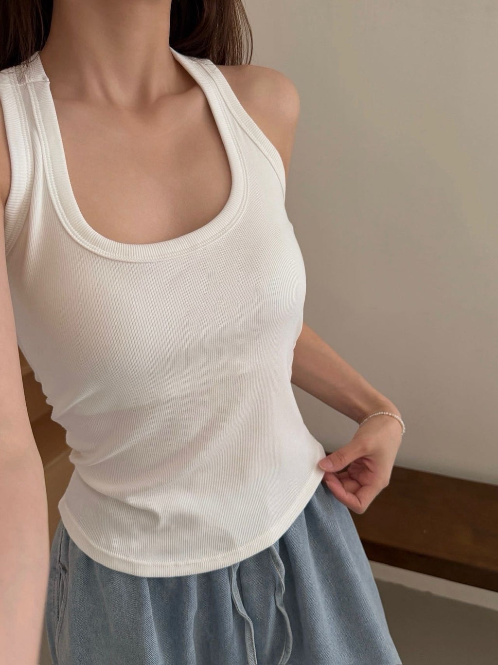 2459# A Women Yoga Vest