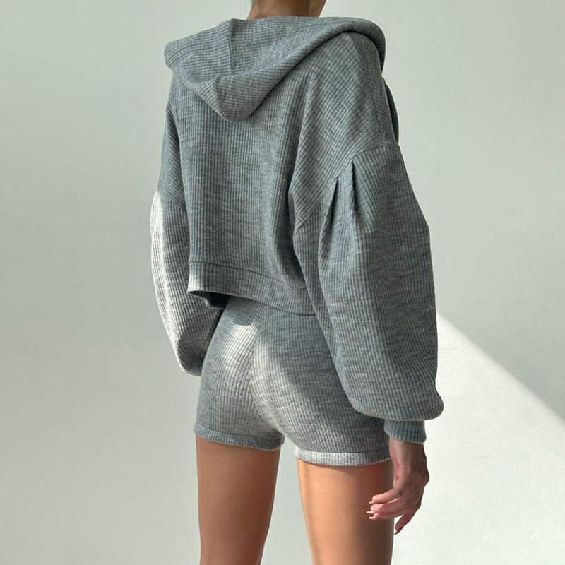 578# A Women Bra Coat And Shorts Three-Piece Set