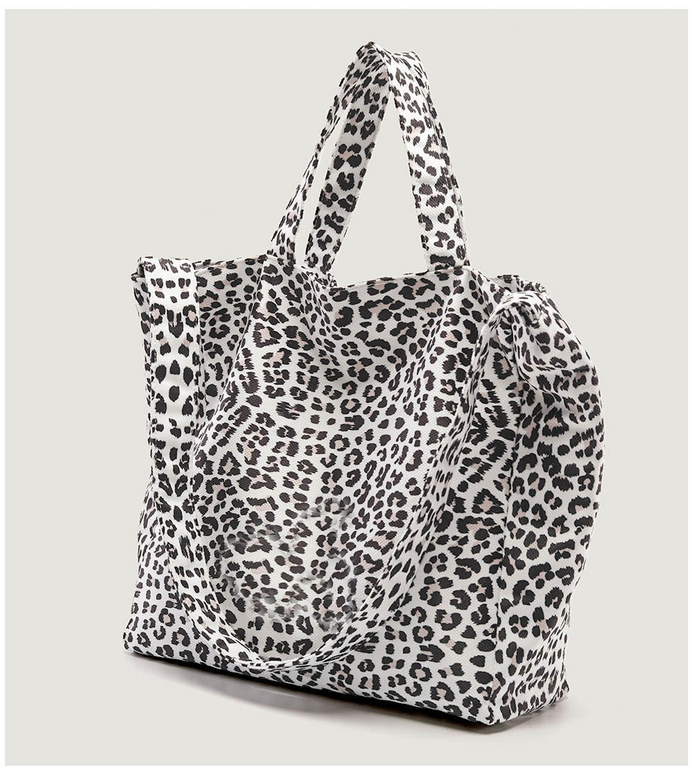 1958#A Women Tote Bag
